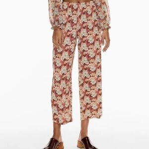 Aritzia Wilfred Floral Cropped Overture Pants Cottagecore Resortwear XS